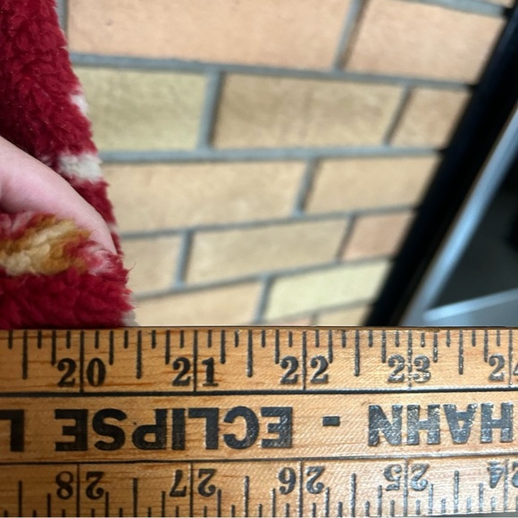 B.O.G. Collective Melrose Jacket in Garnet Gold Sherpa Teddy Full Zip Size M NWT - Picture 9 of 9